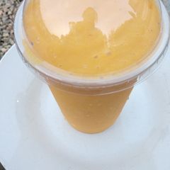 A picture of Mango banana lassi.