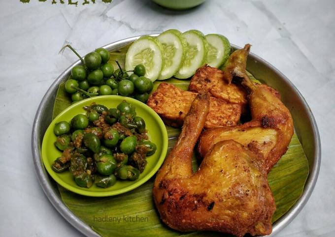 Ayam Goreng