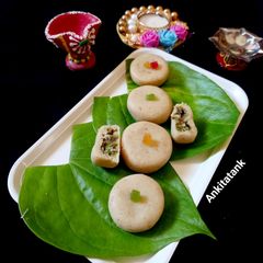 A picture of Stuffed Pan Masala Cashew Peda.