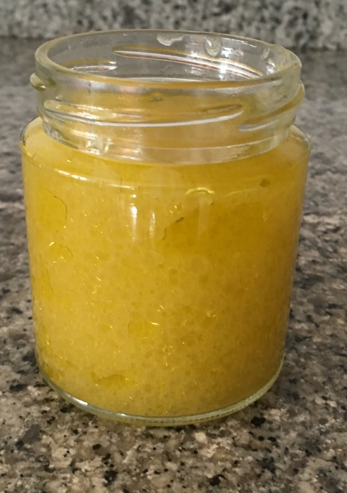 Una foto de Mermelada de aceite de oliva