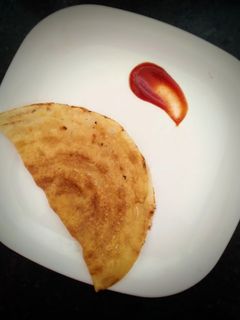 રવા ઢોસા (Rava Dosa Recipe In Gujarati) રેસીપી મુખ્ય ફોટો