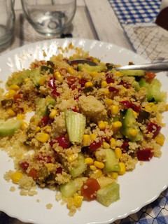 Una foto de Cuscús con verduras