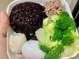 Cơm gạo lứt trứng thịt - eat clean ~ 420 calo