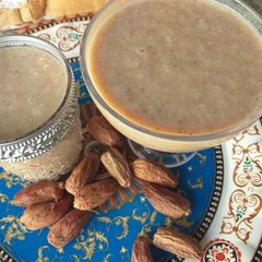 A picture of Date milkshake.