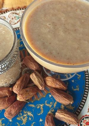 A picture of Date milkshake.