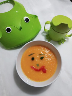 Una foto de Sopa cremosa de verduras