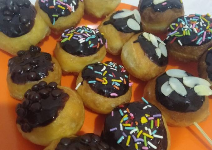 Donat tusuk lembut