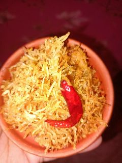 ঝুরি আলু ভাজা (jhuri aloo bhaja recipe in Bengali) রেসিপির প্রধান ছবি