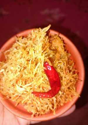 ঝুরি আলু ভাজা (jhuri aloo bhaja recipe in Bengali) রেসিপির প্রধান ছবি