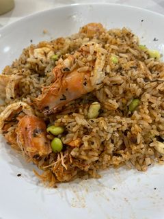 Foto resep Garlic butter rice with shrimp