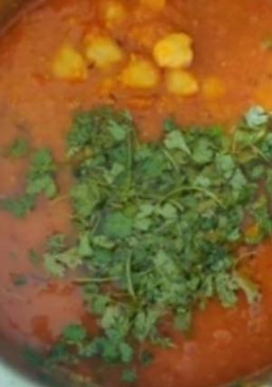 A picture of Chana Masala Chickpea Masala.