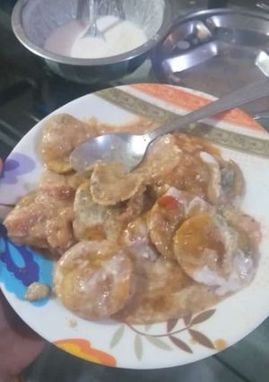 A picture of Papdi Chaat.