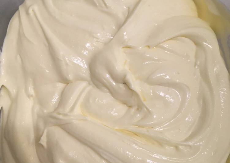 How to Prepare Qualsiasi sera della settimana Crema al mascarpone (mascarpone fatto in casa)