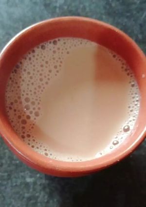 चाय (Chai recipe in hindi) रेसिपी मुख्य फोटो