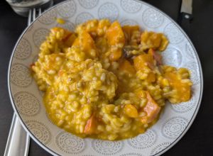 Une photo de Risotto au potimarron et chanterelles