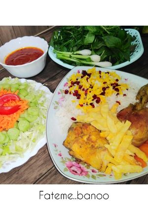 عکسی از دستور زرشک پلو با مرغ🍗