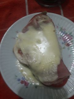 Una foto de Milanesa de carne a la Napolitana