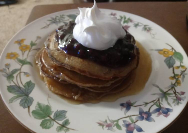 Cinnamon Clove Pancakes with Blueberry Sauce and Whipped Cream Cinnamon Clove Pancakes with Blueberry Sauce and Whipped Cream
