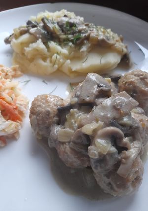 Zdjęcie przepisu Pulpety ze słonecznikiem.