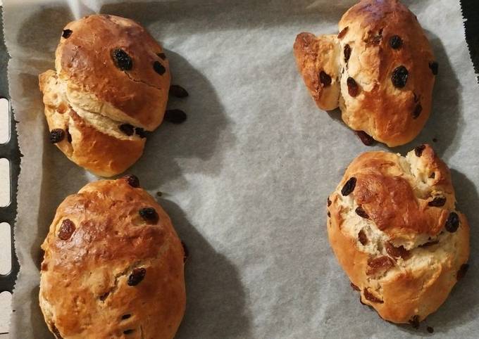 Simple Way to Prepare Jamie Oliver Super soft Raisin Bread inspired by Kronk&#39;s New Groove