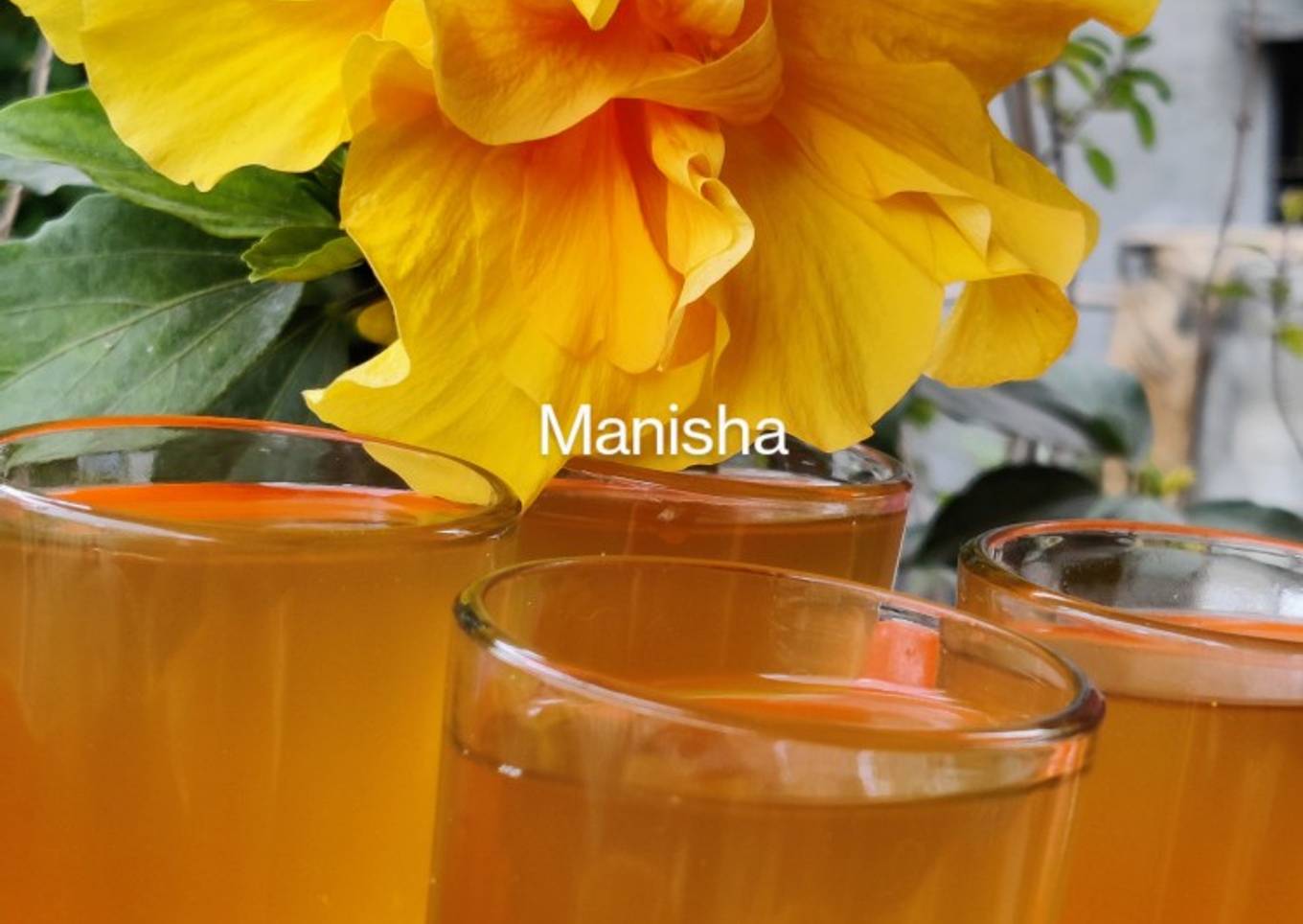 Herbal Welcome Drink for Party (Spinach Turmeric Clear Soup)