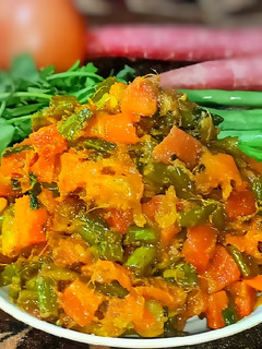 गाजर और बीन्स की सब्जी (Gajar aur beans ki sabzi recipe in Hindi) रेसिपी मुख्य फोटो