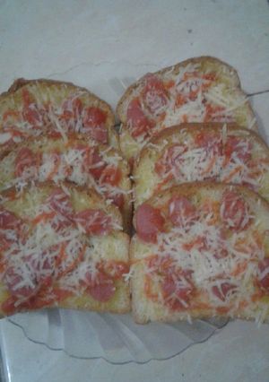 Foto resep Roti tawar renyah gurih ala pizza