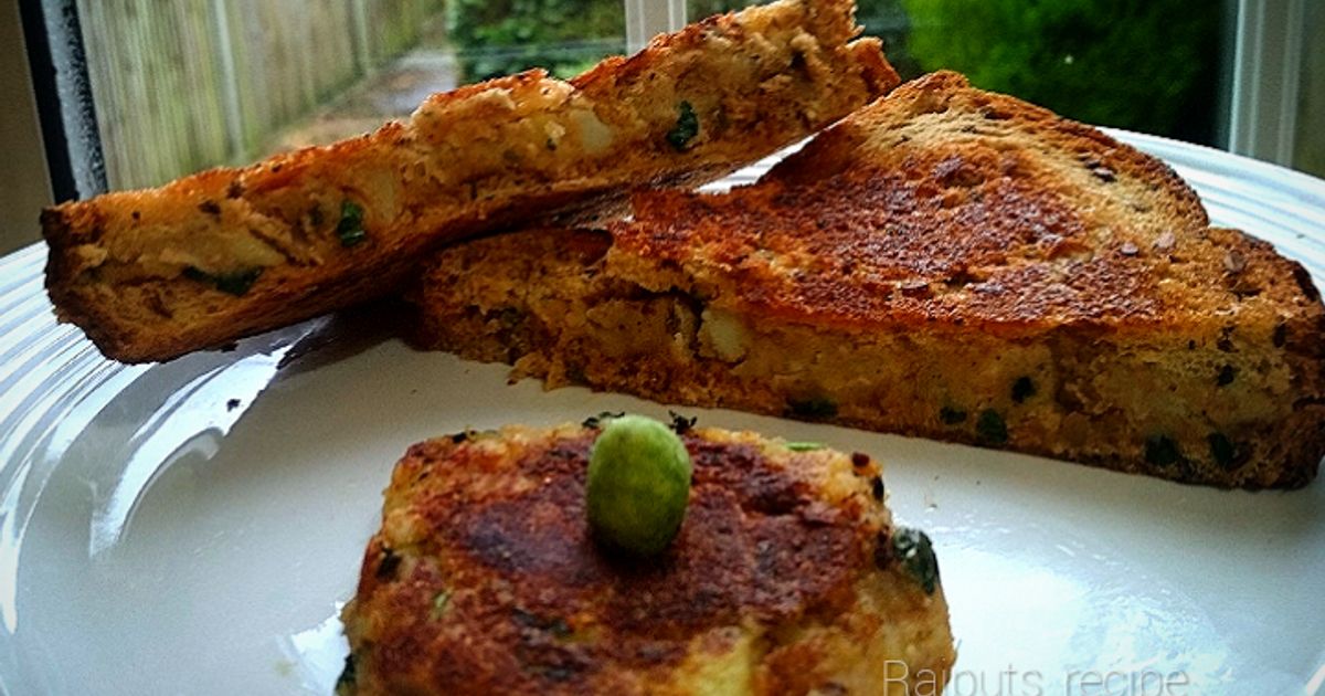 Brown Bread Masala Potato Sandwich Recipe by Rajput Amita Singh - Cookpad