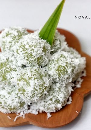 Foto resep Klepon Pandan Isi Gula Merah