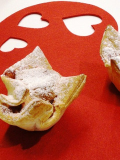 A picture of Chocolate Peanut Butter Cups.