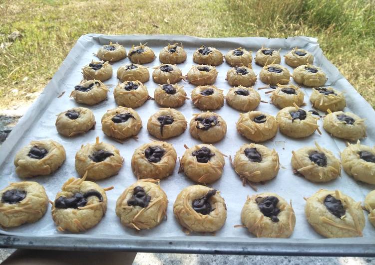 Thumbprint Choco Cheese