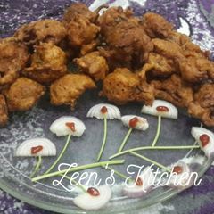 A picture of Split Bengal Gram Pakoras.