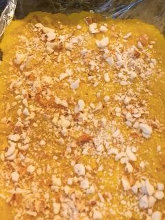 मैंगो पोहा बर्फी (Mango Poha Burfi recipe in Hindi) रेसिपी मुख्य फोटो