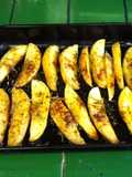 Papas en gajos al romero