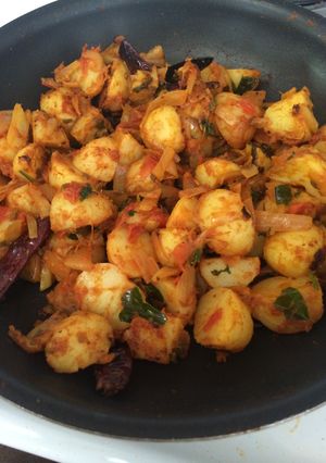 A picture of Chettinad Potato Fry.