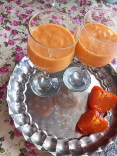 عکسی از دستور نرم نوش موز و خرمالو