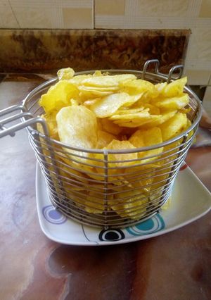 A picture of Homemade crisps#authormarathon#.