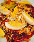 Salad trộn trứng + hạt điều