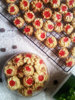 Foto resep Kue kering klasik Semprit