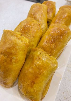 A picture of Fish roll.