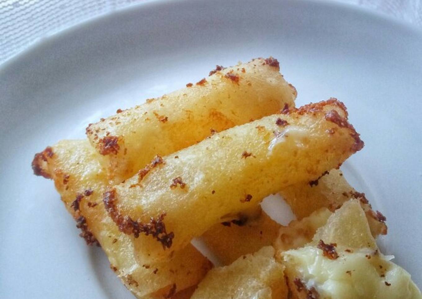 Mini Cheese Cigars