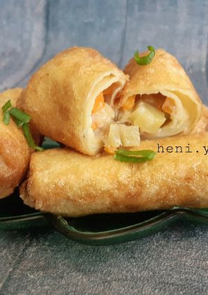 Foto resep Risol isi kentang, wortel dan sosis