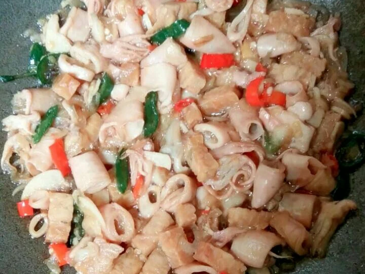 Cara Gampang Membikin Resep  Tumis cumi asin tempe saos tiram yang Enak, Bikin Ketagihan