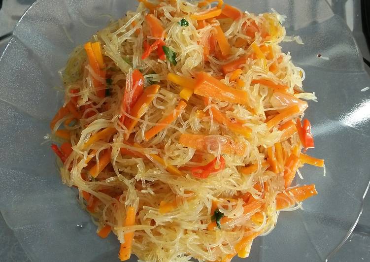 Bihun goreng oriental😊