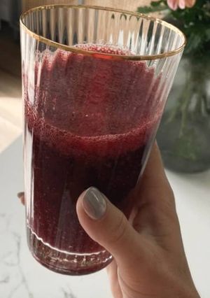 Foto de Água de Coco com Beterraba