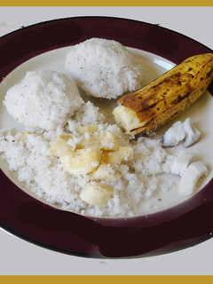 கேரளா ஸ்டைல் தேங்காய் புட்டு செய்முறை முக்கிய புகைப்படம்