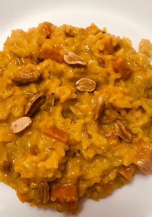 Una foto de Risotto al curry con maní