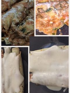 Una foto de Canelones con salsa blanca y salsa de tomate y blanca