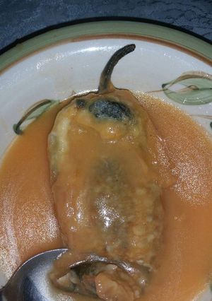 Una foto de Chiles rellenos