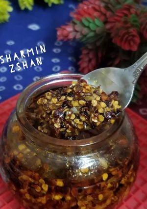 A picture of Bhuni laal chatni.